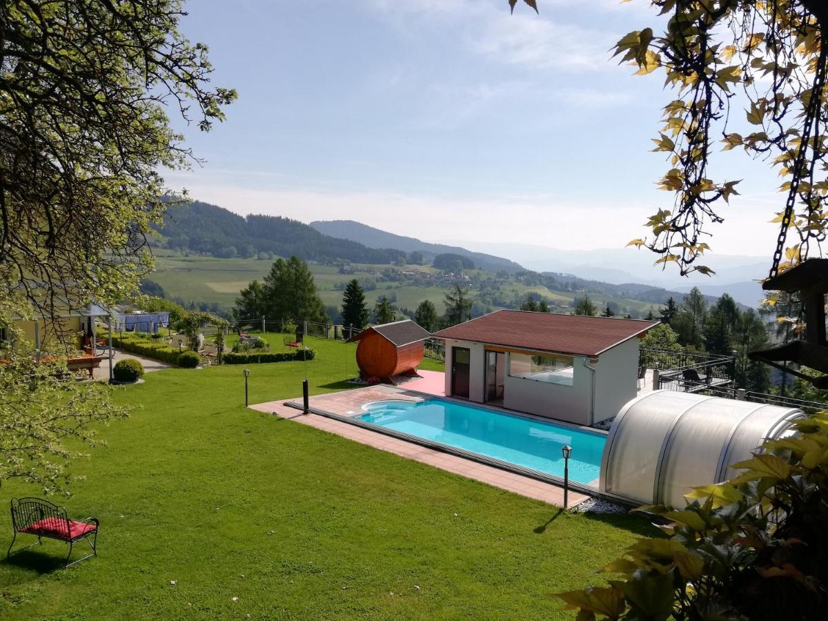 Erlebnisbauernhof Steinerhof In Kaernten Liebenfels Exteriör bild